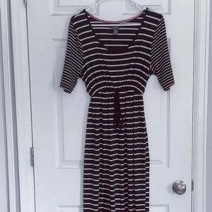 Oh Baby By Motherhood Full Length Maxi Dress